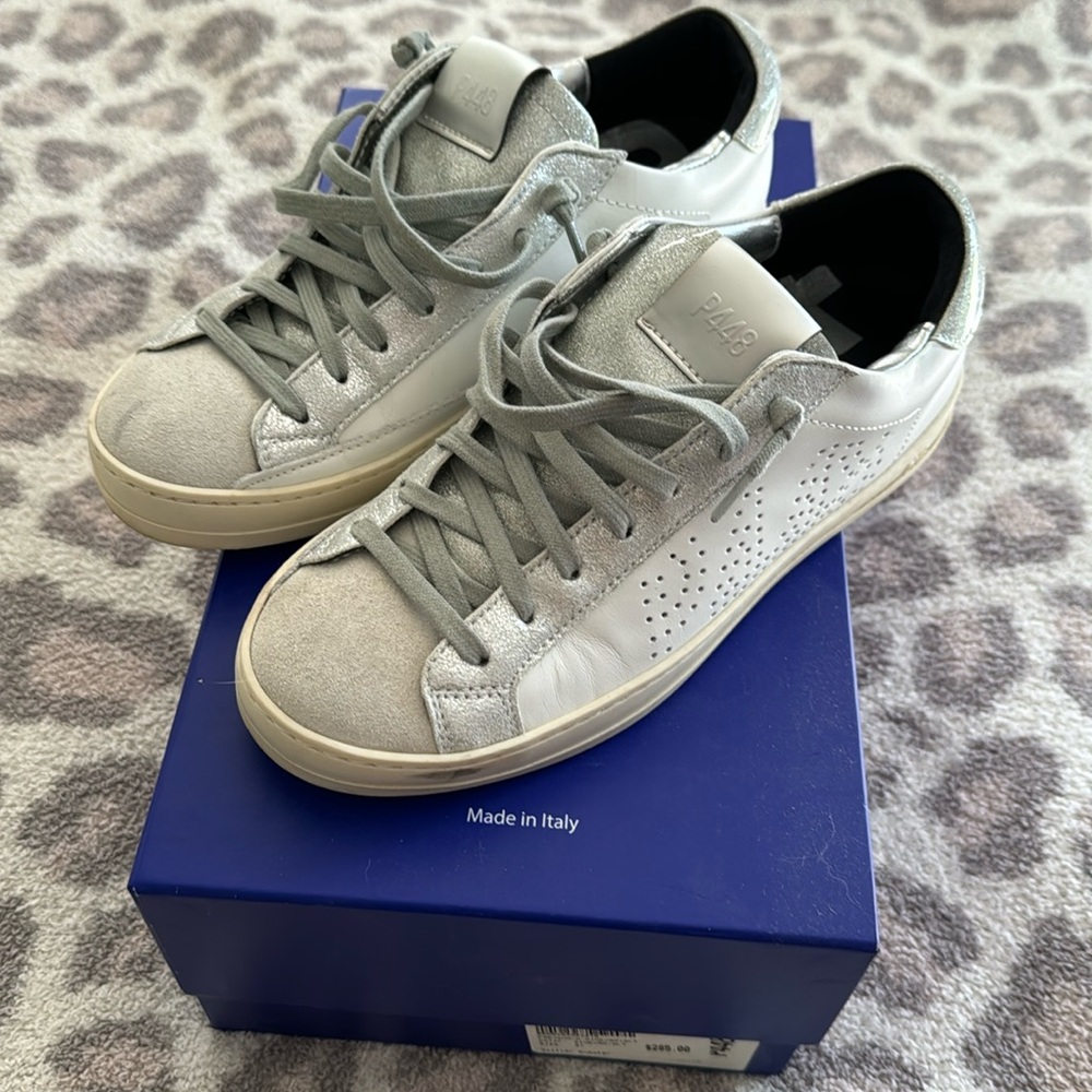P448 Glitter sneaker